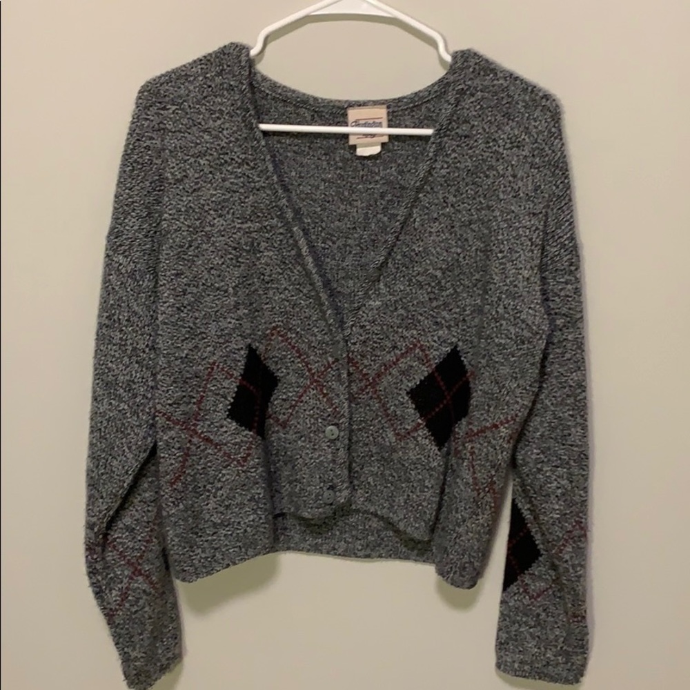 gray patterned vintage sweater || MAKE AN OFFER